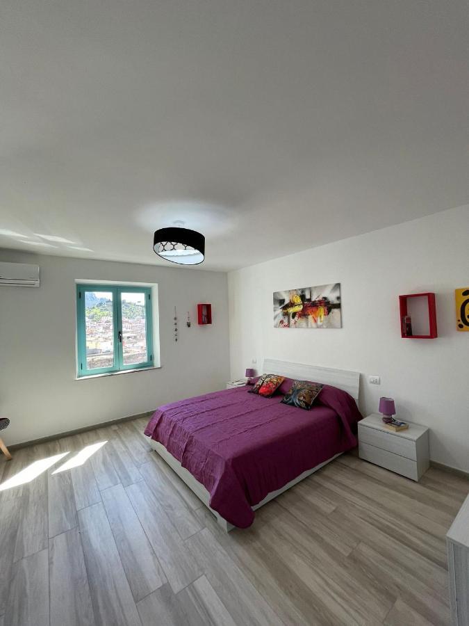 Casa Vacanze Sa Piazza Apartman Dorgali Kültér fotó
